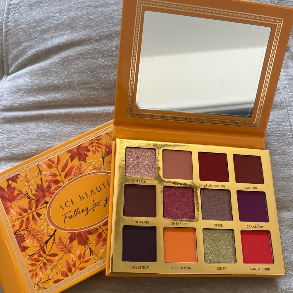ACE BEAUTE Falling for You Eyeshadow Palette - 12 Shades New in box - Picture 1 of 3